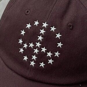 ÉTUDES Brown Booster Peace Europa Cap